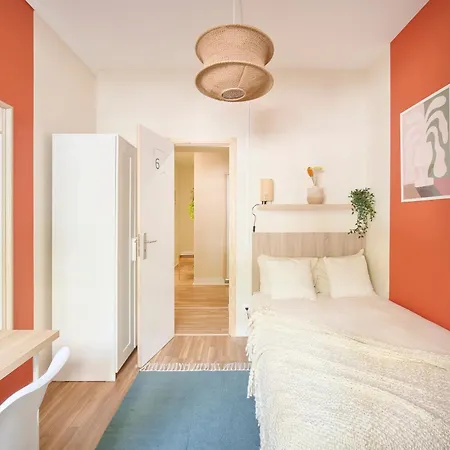 Double & Suite, Marques De Pombal, 1min Metro בית הארחה ליסבון