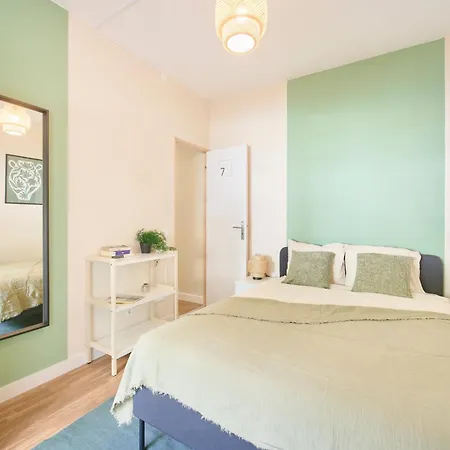 Double & Suite, Marques De Pombal, 1min Metro בית הארחה ליסבון